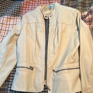 Apt 9 jacket size large